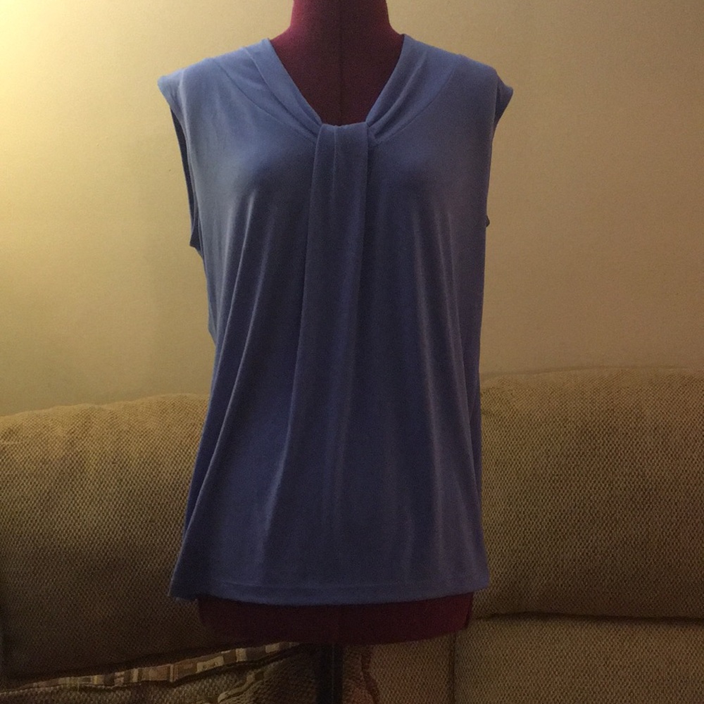 Blue knotted V-neck top